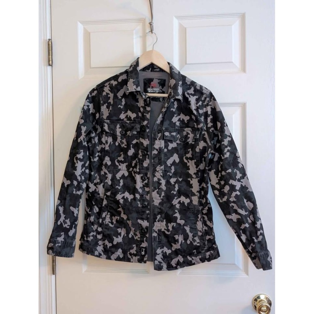 Industry Supply Co Camo Jacket Womens‎ Small Black Gray Utility Button Front